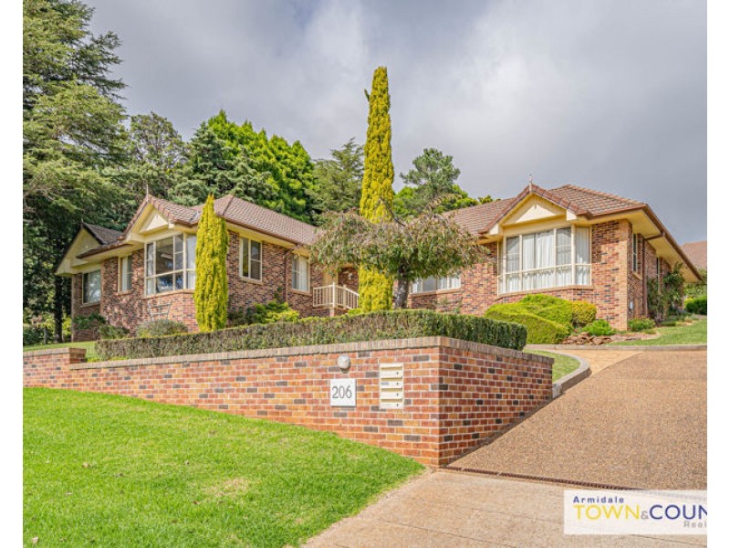 1/206 Galloway Street, Armidale NSW 2350