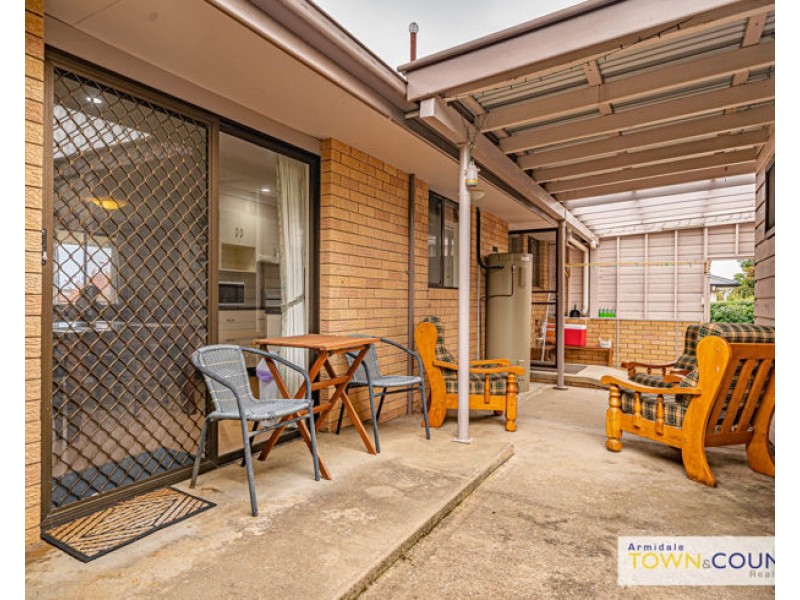 11 Schultz Avenue, Armidale NSW 2350