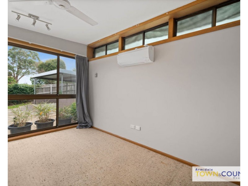 11 Schultz Avenue, Armidale NSW 2350