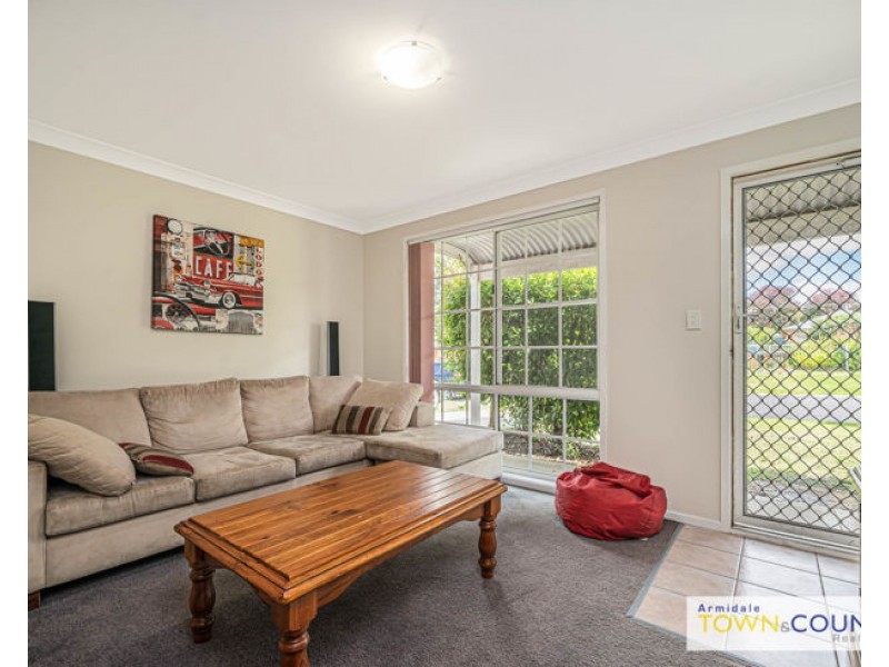 3 aldred avenue, Armidale NSW 2350