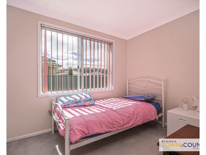 3 aldred avenue, Armidale NSW 2350