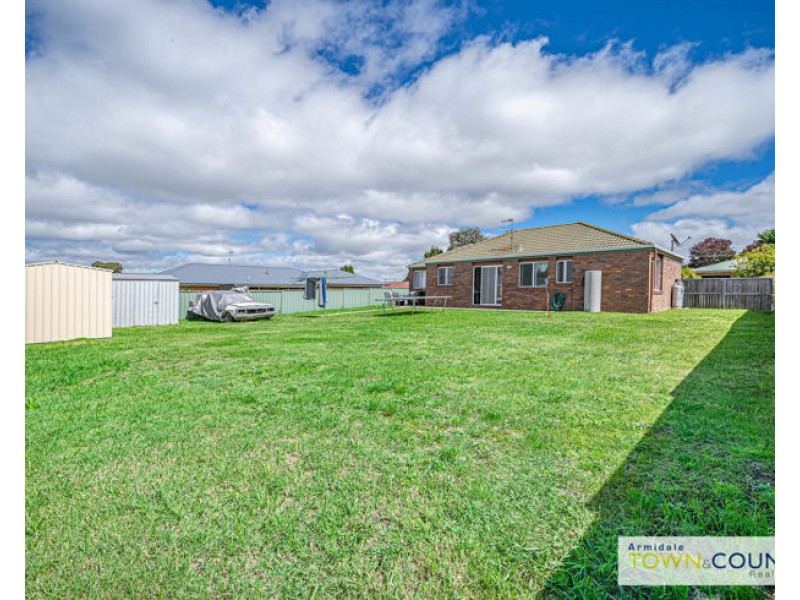 3 aldred avenue, Armidale NSW 2350