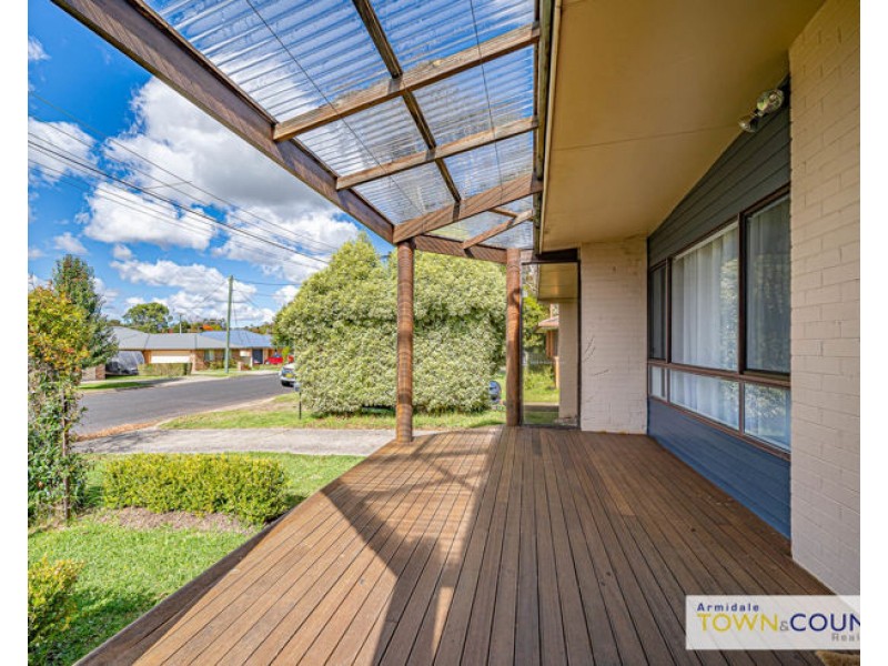 38 Proctor Street, Armidale NSW 2350