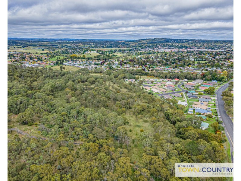 12 Ben Venue Boulevard, Armidale NSW 2350