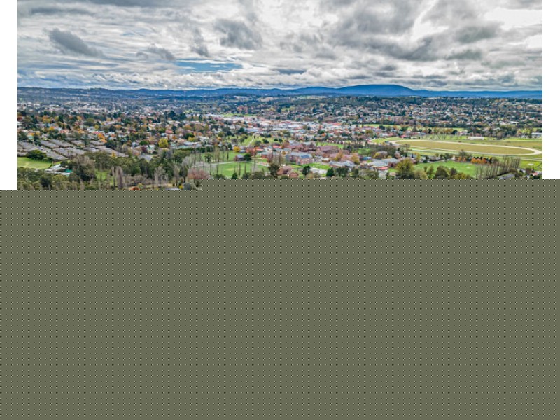 55 Mossman Street, Armidale NSW 2350