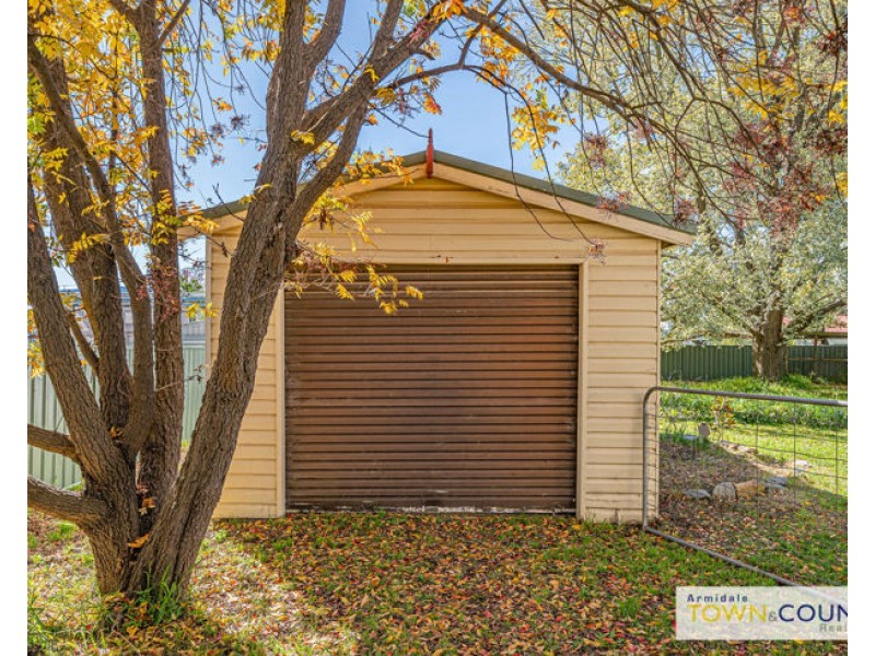 37 Hargrave Street, Armidale NSW 2350