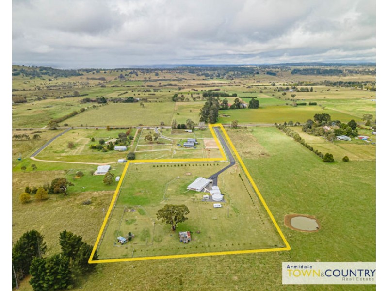 71 Dumaresq Road, Armidale NSW 2350