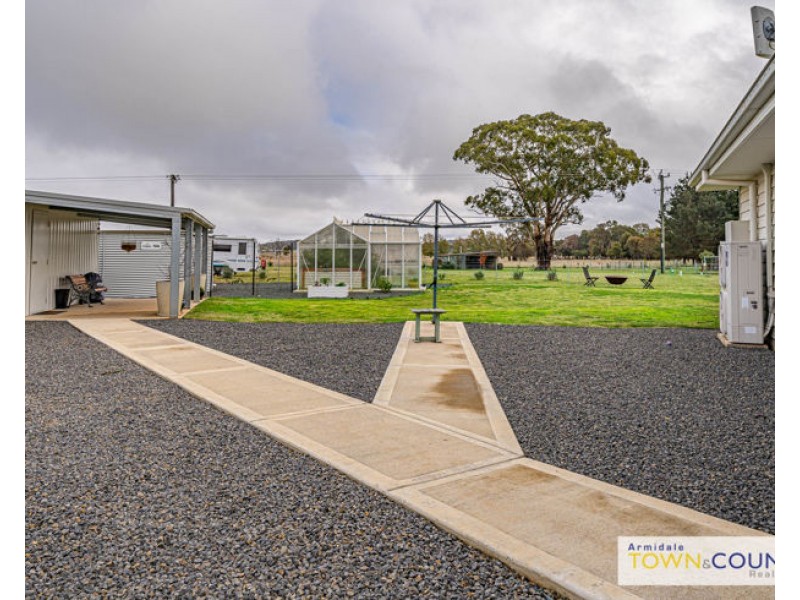 71 Dumaresq Road, Armidale NSW 2350