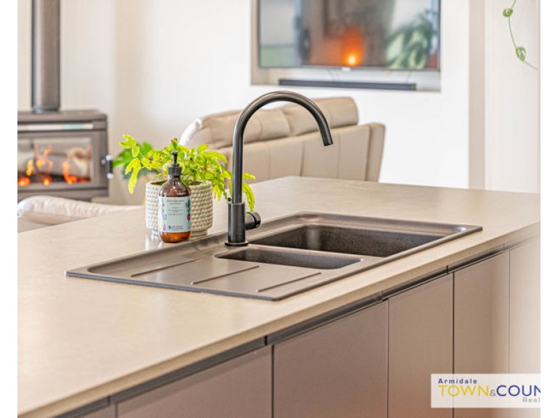 71 Dumaresq Road, Armidale NSW 2350