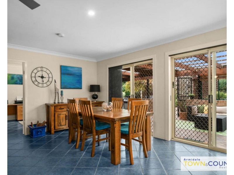 21 Dorothy Avenue, Armidale NSW 2350