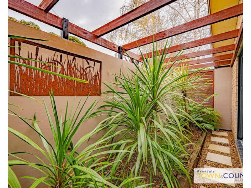 21 Dorothy Avenue, Armidale NSW 2350