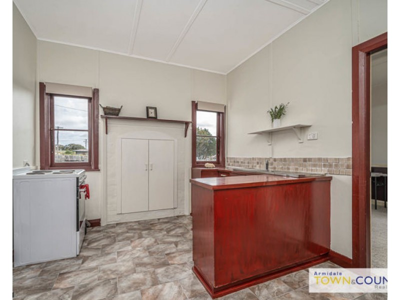 26 Uralla Street, Uralla NSW 2358