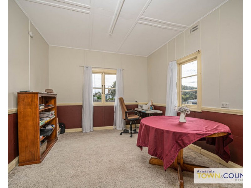 26 Uralla Street, Uralla NSW 2358