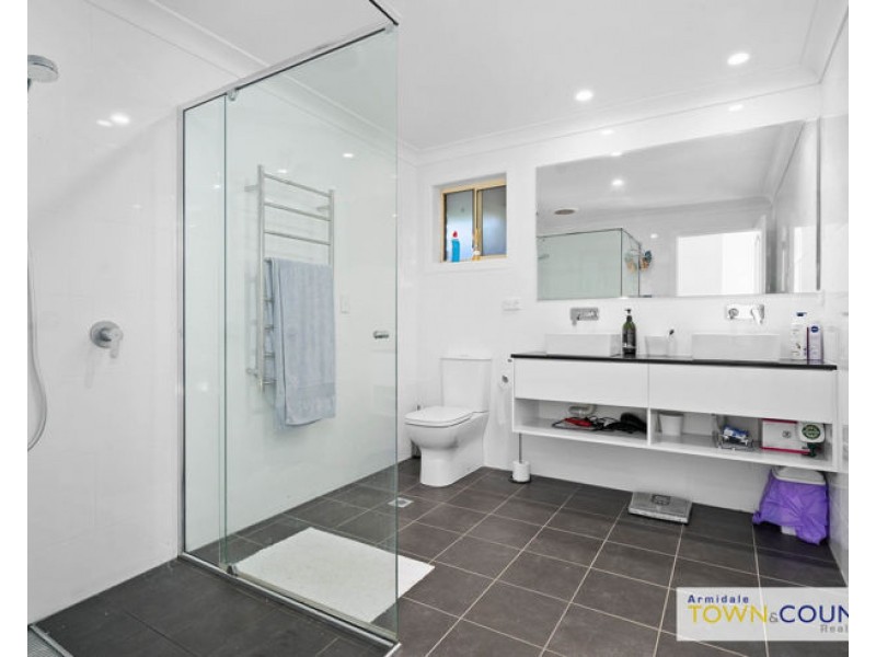 4 Westview Road, Armidale NSW 2350