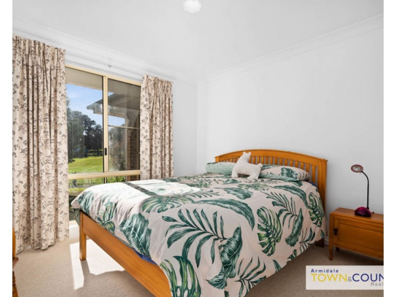 4 Westview Road, Armidale NSW 2350