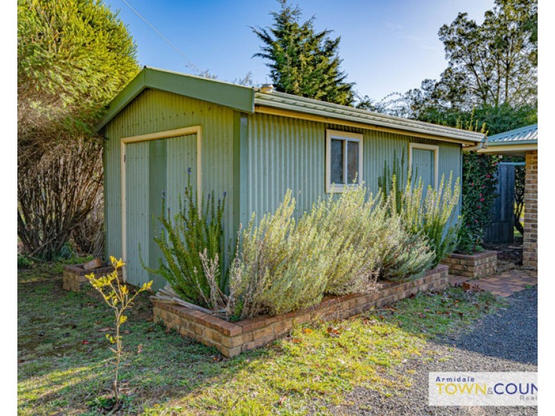 4 Westview Road, Armidale NSW 2350