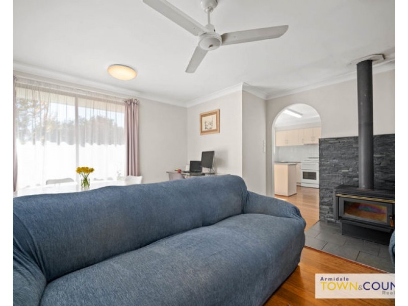 9 McKeon Avenue, Armidale NSW 2350