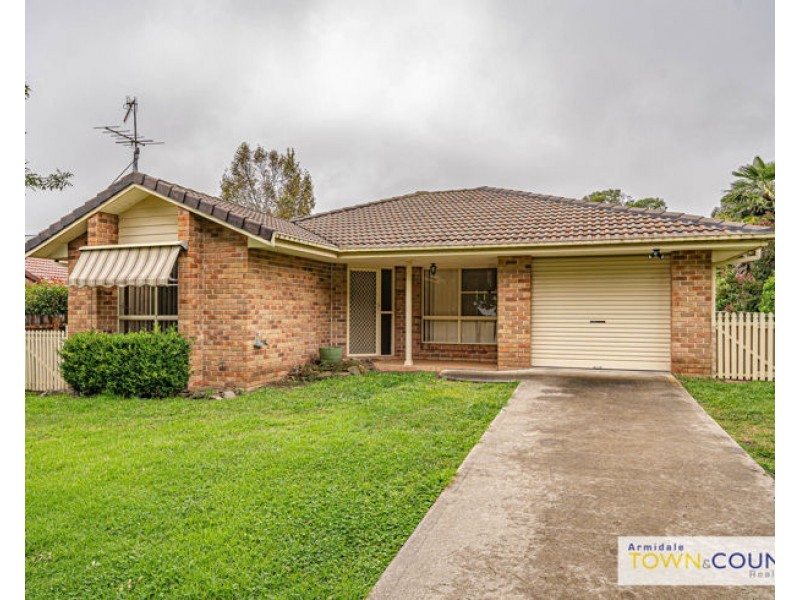 53 Ash Tree Drive, Armidale NSW 2350