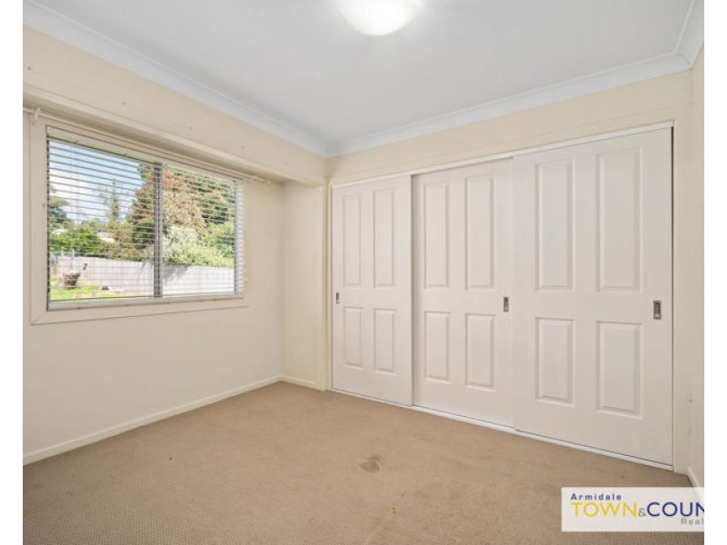 26 Lambs Avenue, Armidale NSW 2350