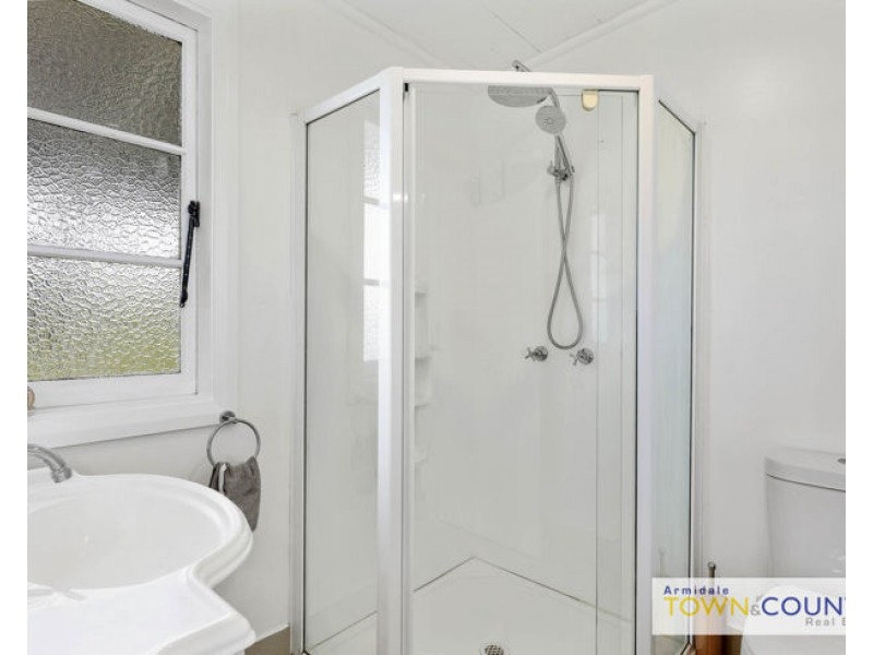 60 Mundays Lane, Armidale NSW 2350