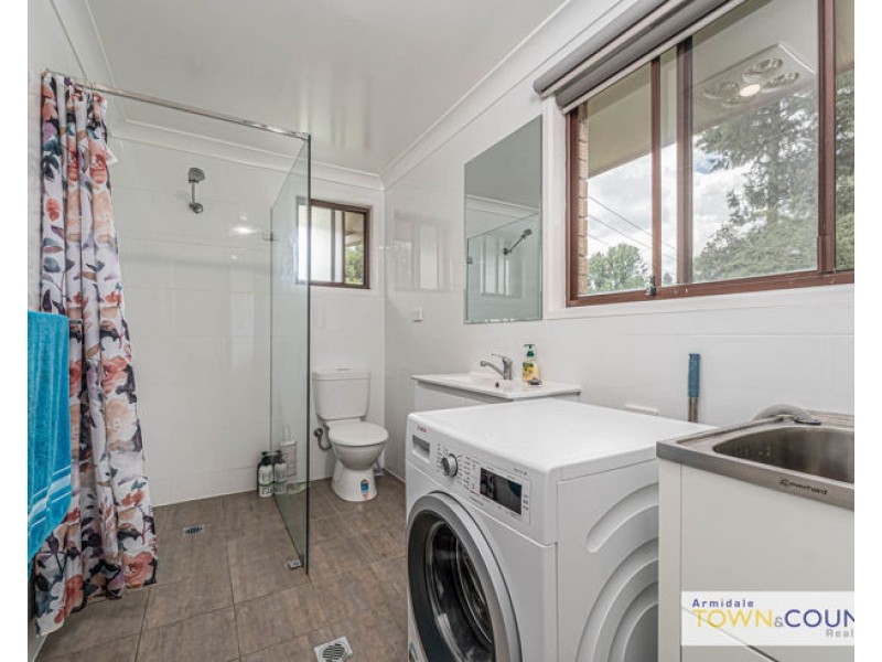 1/1 Robina Crescent, Armidale NSW 2350
