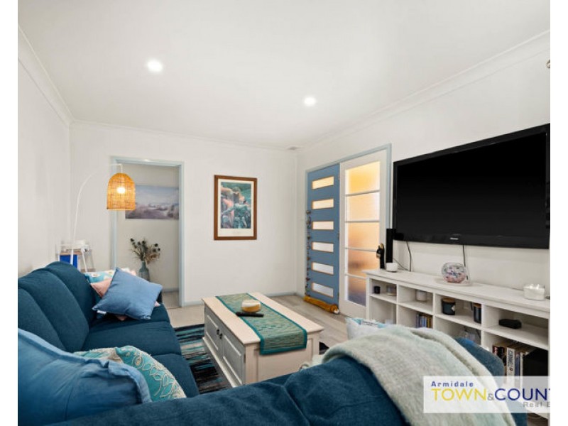 21 Queen Elizabeth Drive, Armidale NSW 2350