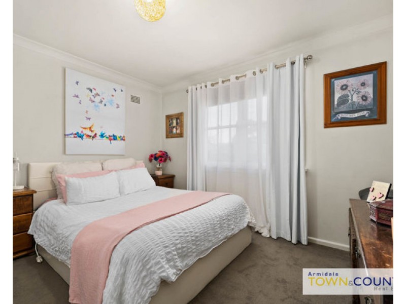 21 Queen Elizabeth Drive, Armidale NSW 2350