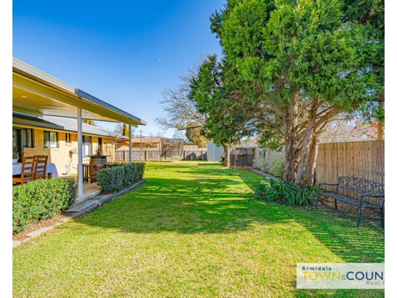 5 Cynthia Crescent, Armidale NSW 2350