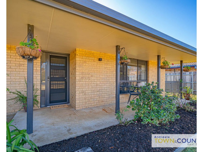 5 Cynthia Crescent, Armidale NSW 2350