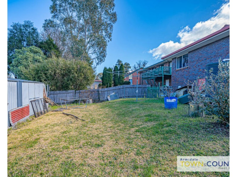 15 Napier Court, Armidale NSW 2350
