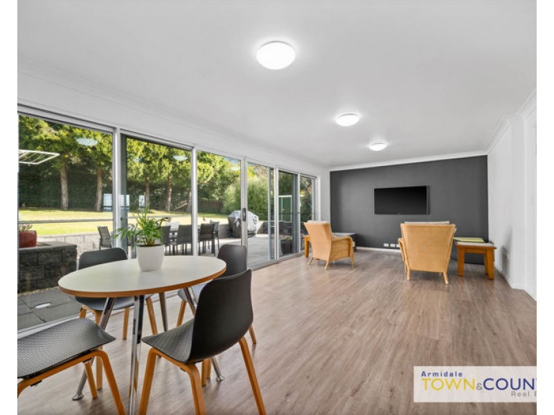 6 Turner Street, Armidale NSW 2350