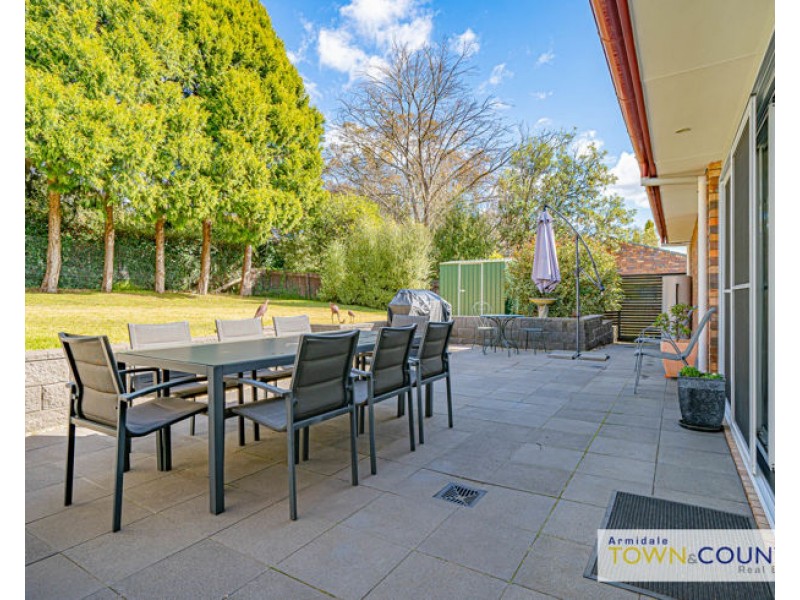 6 Turner Street, Armidale NSW 2350