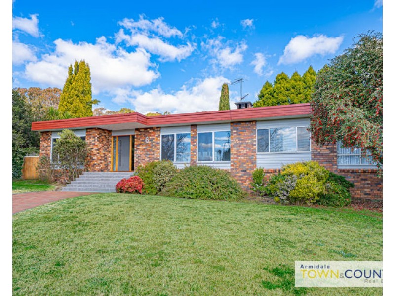 6 Turner Street, Armidale NSW 2350