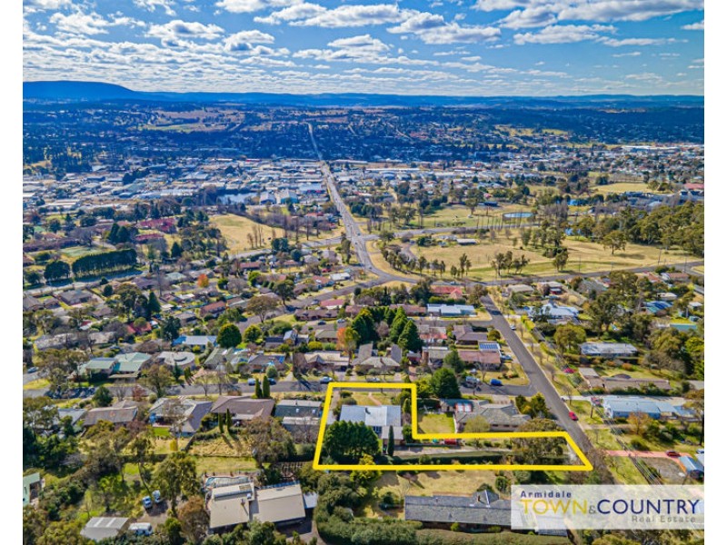 6 Turner Street, Armidale NSW 2350