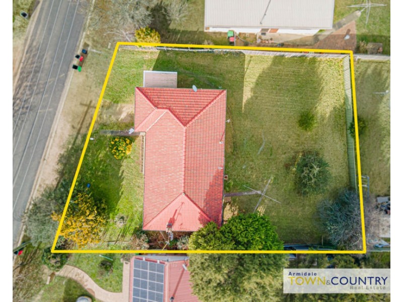 22 Roslyn Avenue, Armidale NSW 2350