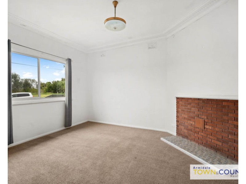 83 Markham Street, Armidale NSW 2350