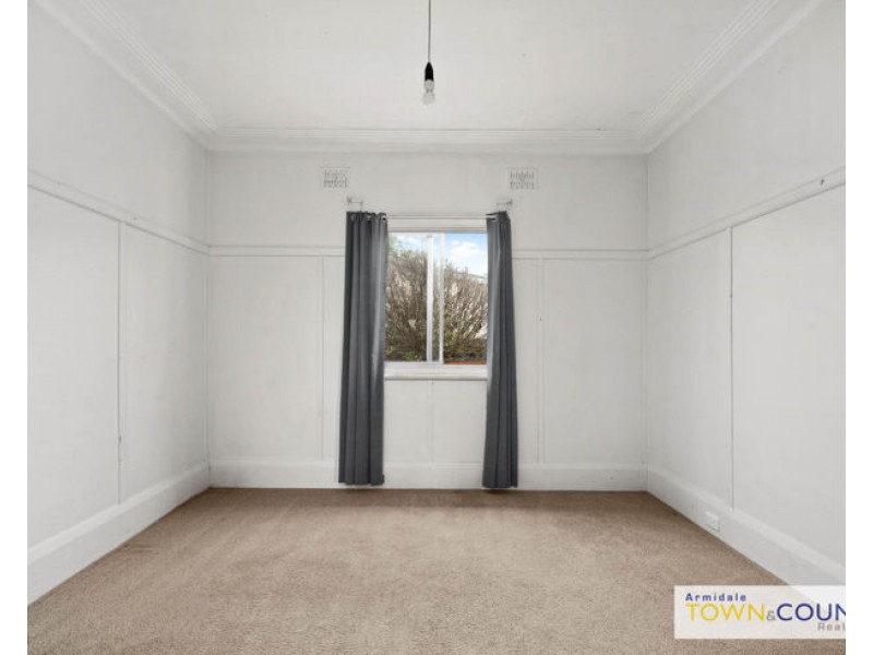 83 Markham Street, Armidale NSW 2350