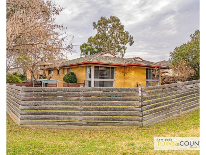 20 Glass Street, Armidale NSW 2350