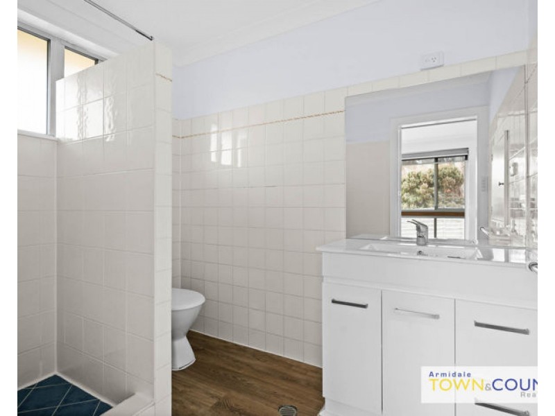 20 Glass Street, Armidale NSW 2350