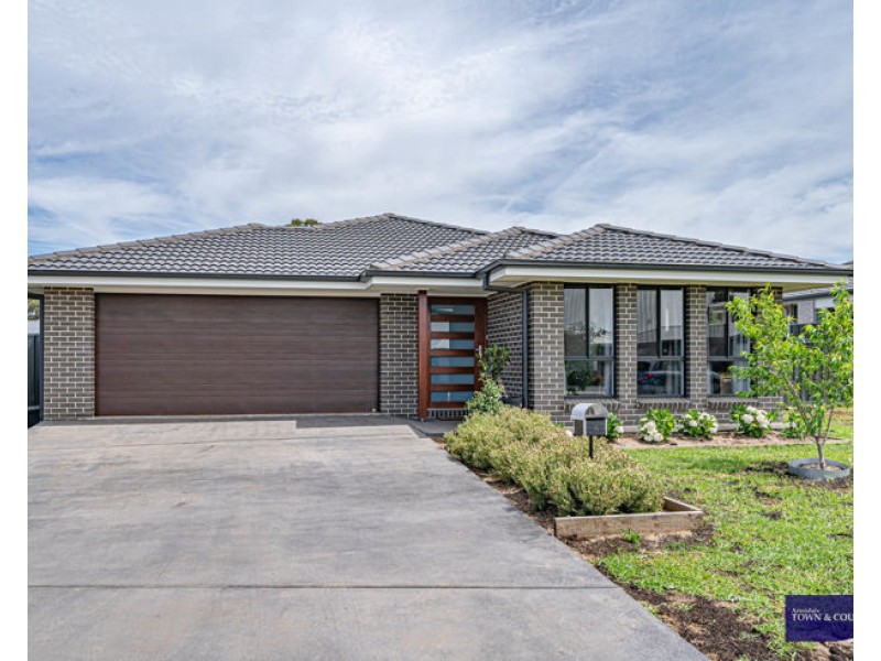 5 Spearmount Drive, Armidale NSW 2350