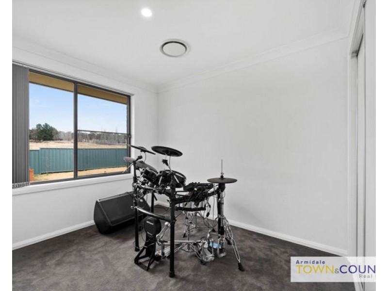 2 Dala Lane, Armidale NSW 2350
