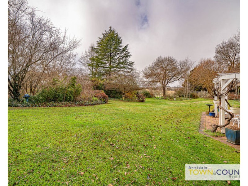 365 Burns Road, Armidale NSW 2350