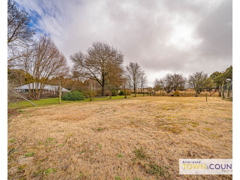 365 Burns Road, Armidale NSW 2350