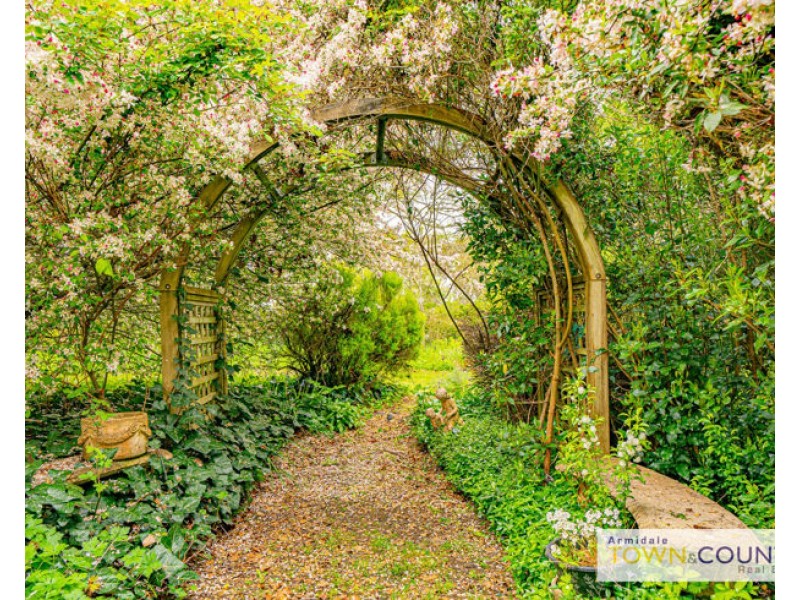 365 Burns Road, Armidale NSW 2350