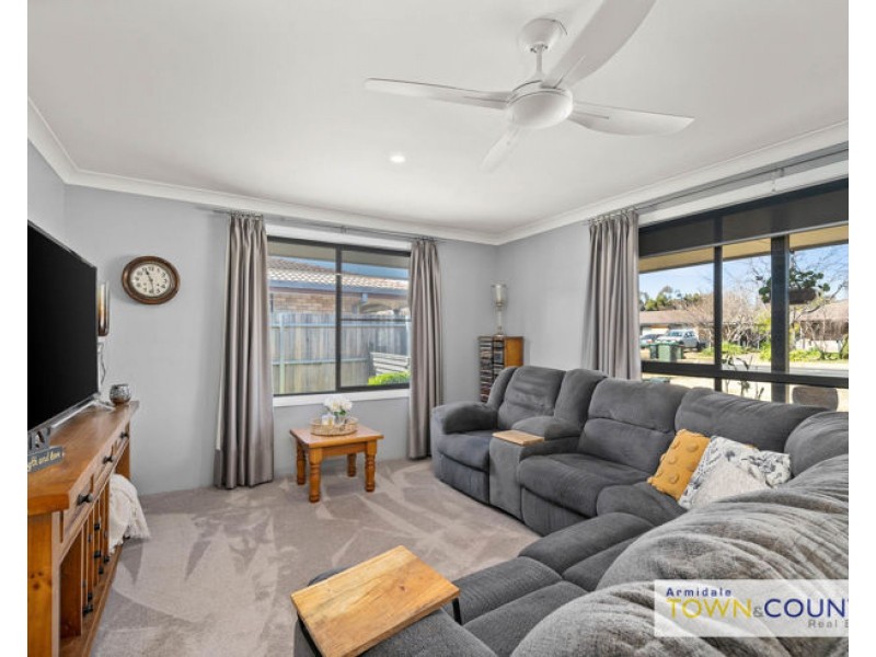 5 Cynthia Crescent, Armidale NSW 2350