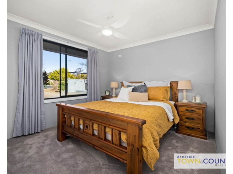 5 Cynthia Crescent, Armidale NSW 2350