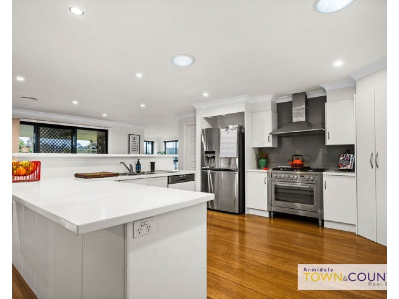 10 Bill Watson Court, Armidale NSW 2350