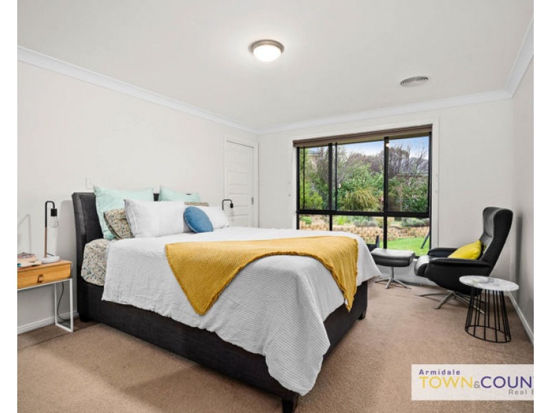 10 Bill Watson Court, Armidale NSW 2350