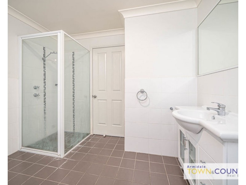 2/30 Brewery Lane, Armidale NSW 2350