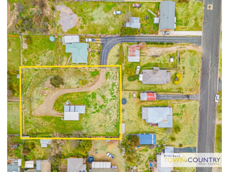 26a Uralla Street, Uralla NSW 2358